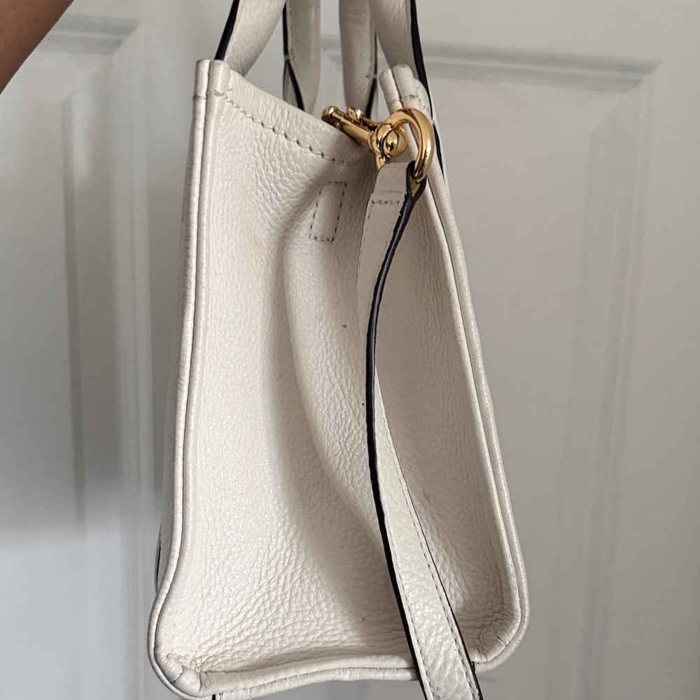 Marc Jacobs White Pebbled Leather The Tote Bag - Picture 5 of 8